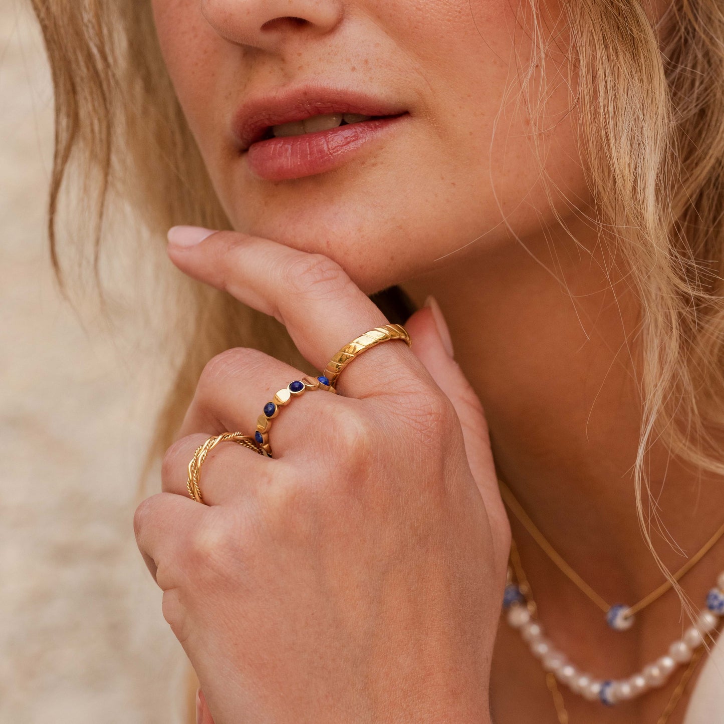 Flat Stripe Ring Gold