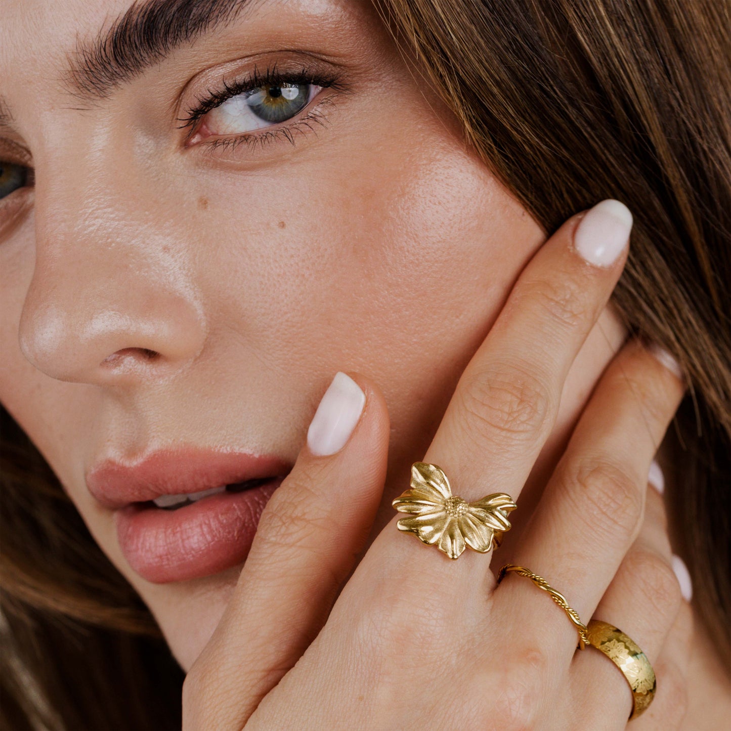 Eternal Bloom Ring Gold