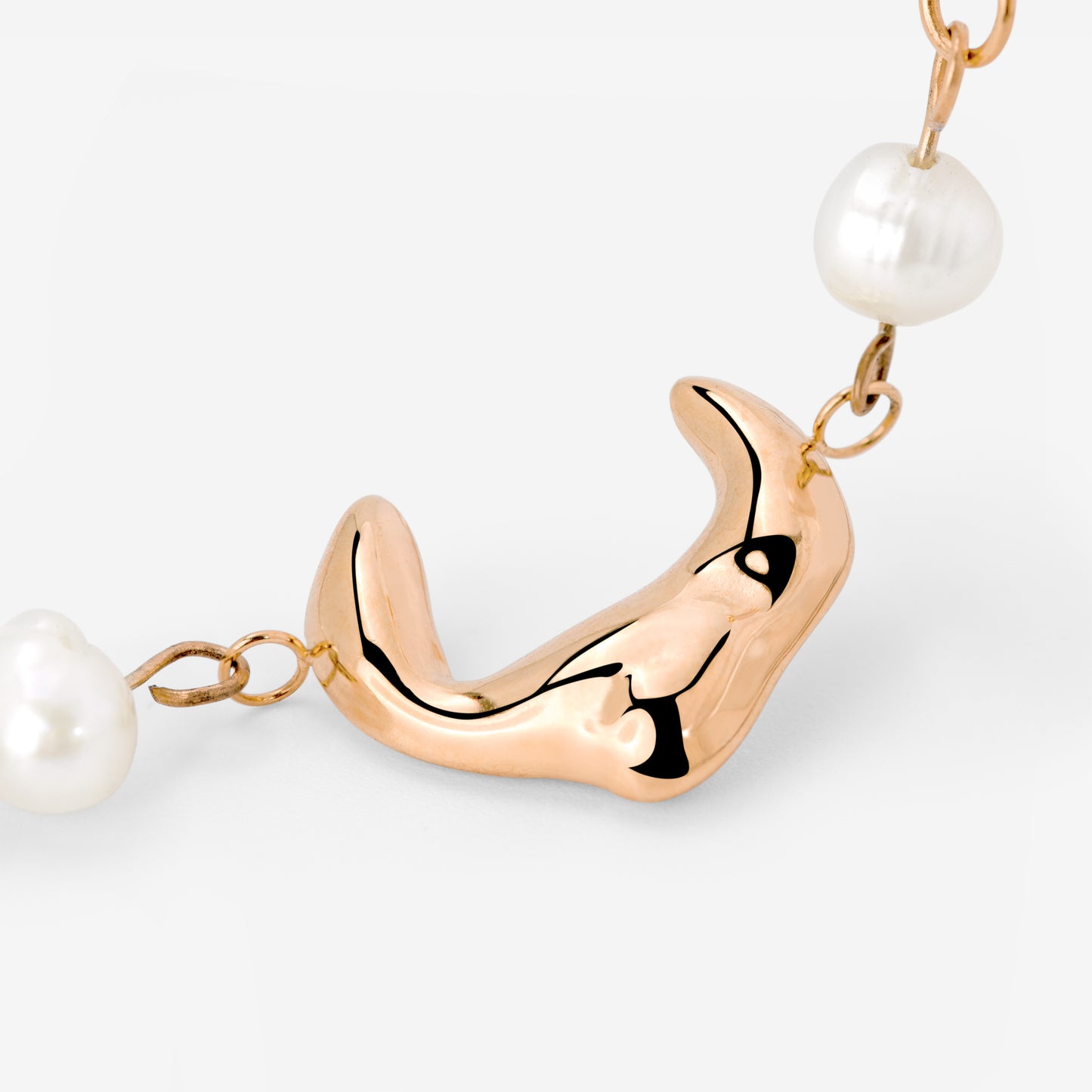Authentic Anthea Earrings Rose Gold