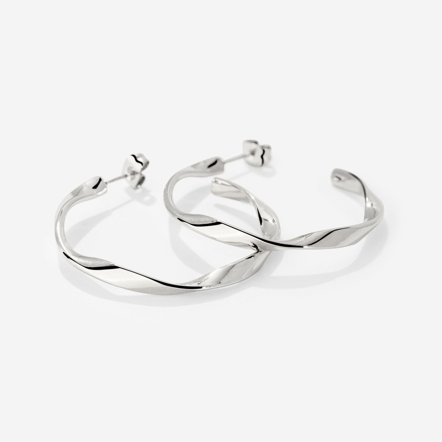Sahira Hoop Studs Medium Silver
