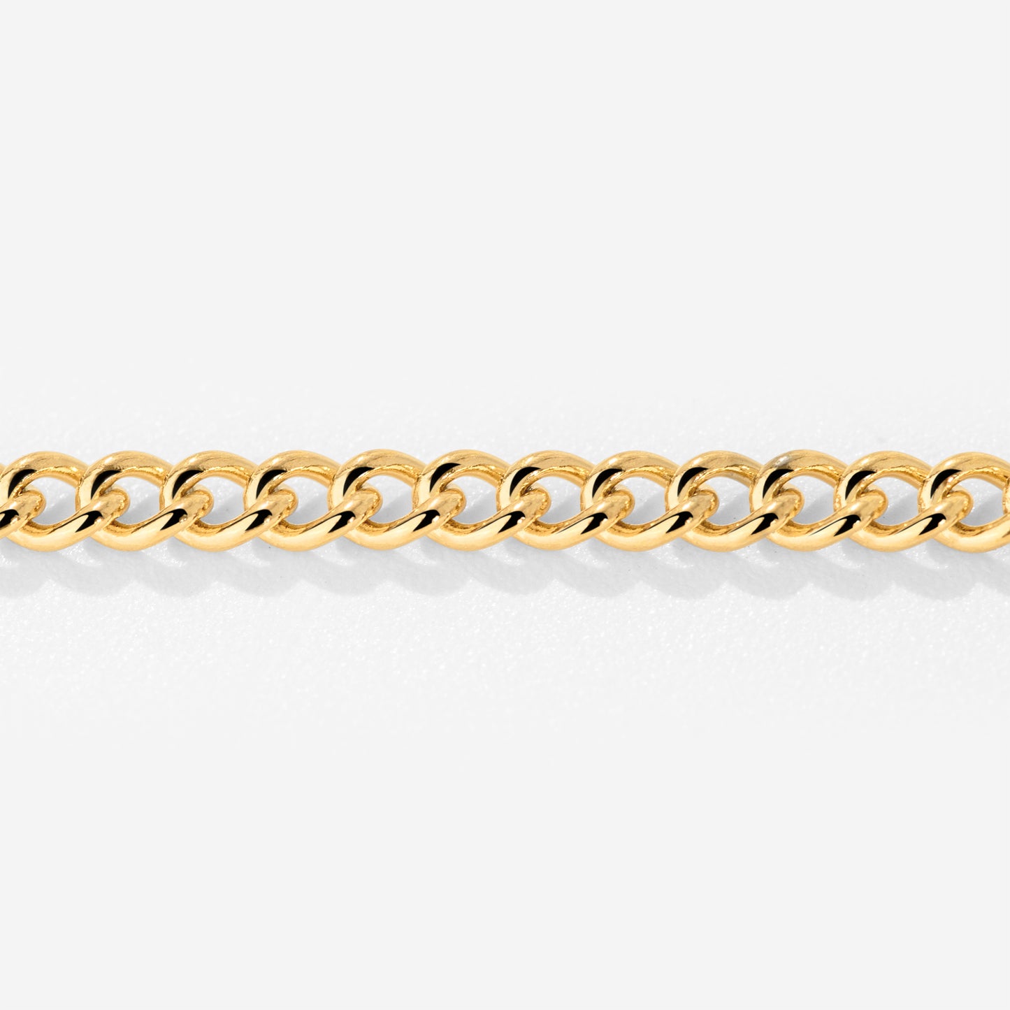 Curb Chain Necklace Gold