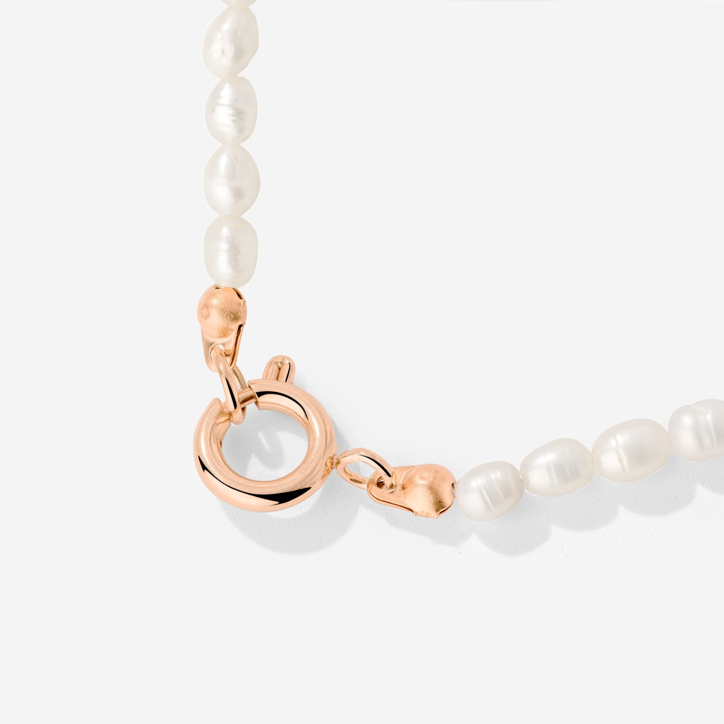 Pearly Charm Necklace Rose Gold