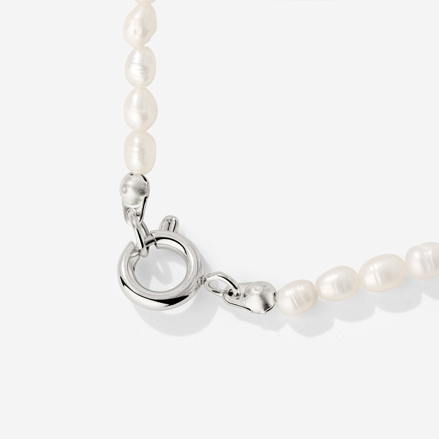 Pearly Charm Necklace Silver