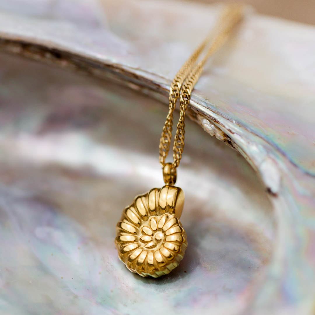 Siren's Spell Necklace Rose Gold