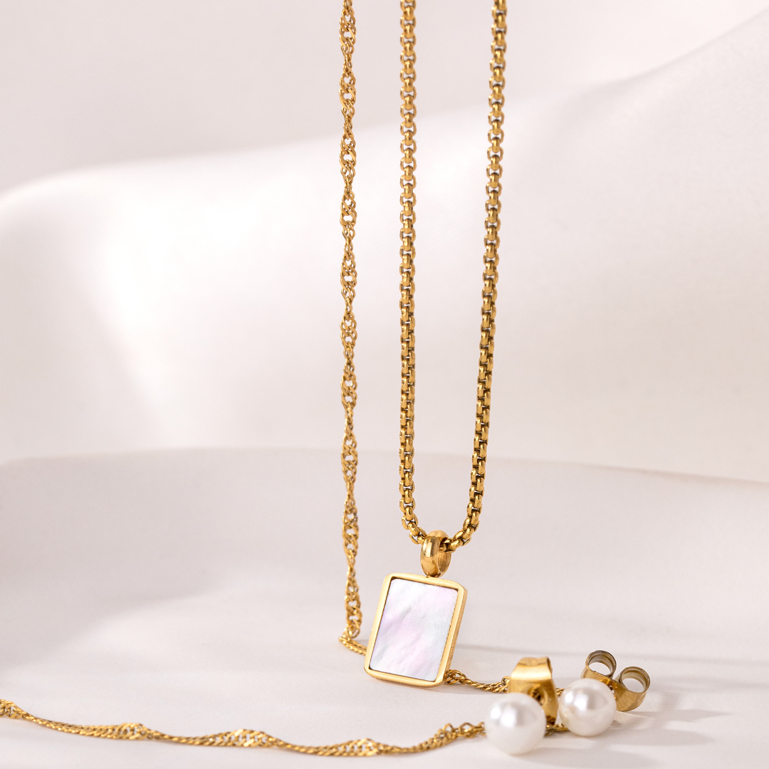 Slim Singapore Necklace Gold