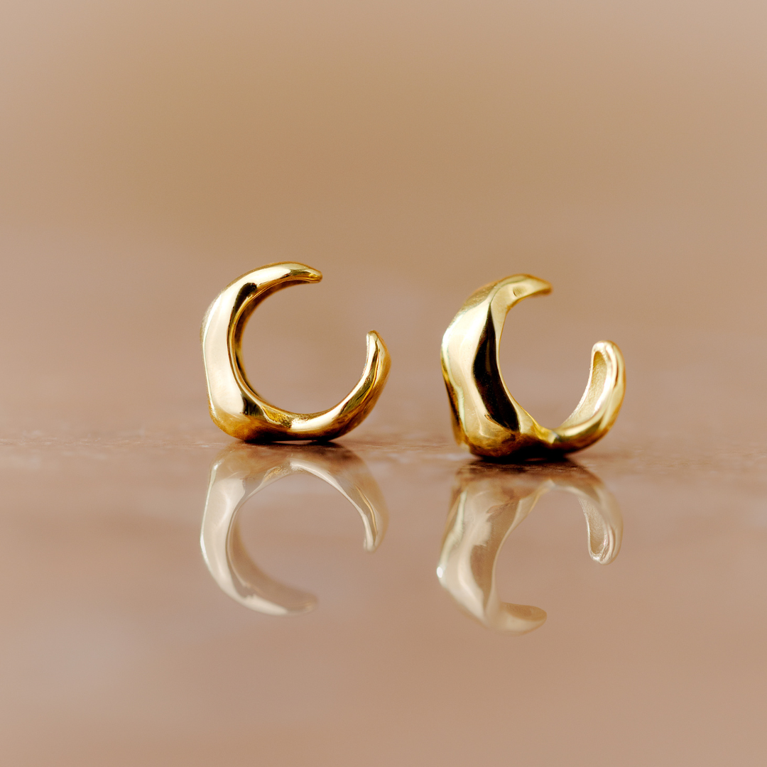 Colorful Conny Ear Cuff Silver