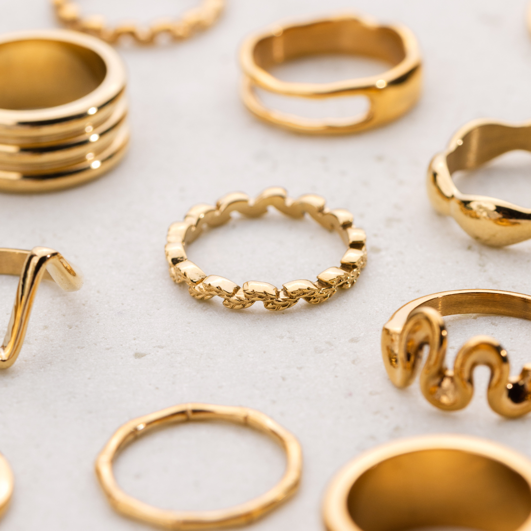 Fine Line Ring Silver