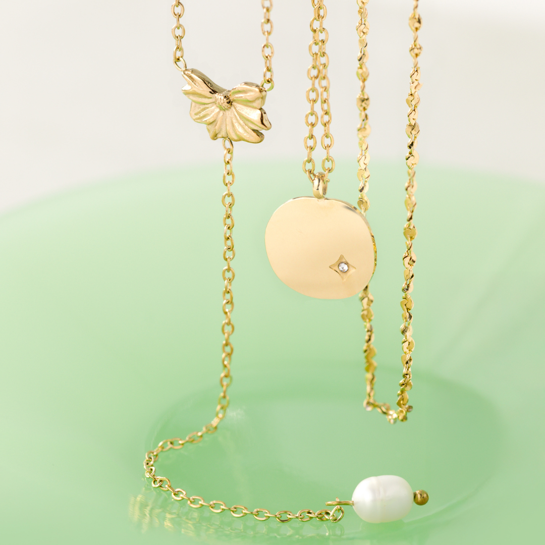 Petal Pearl Y-Necklace Rose Gold