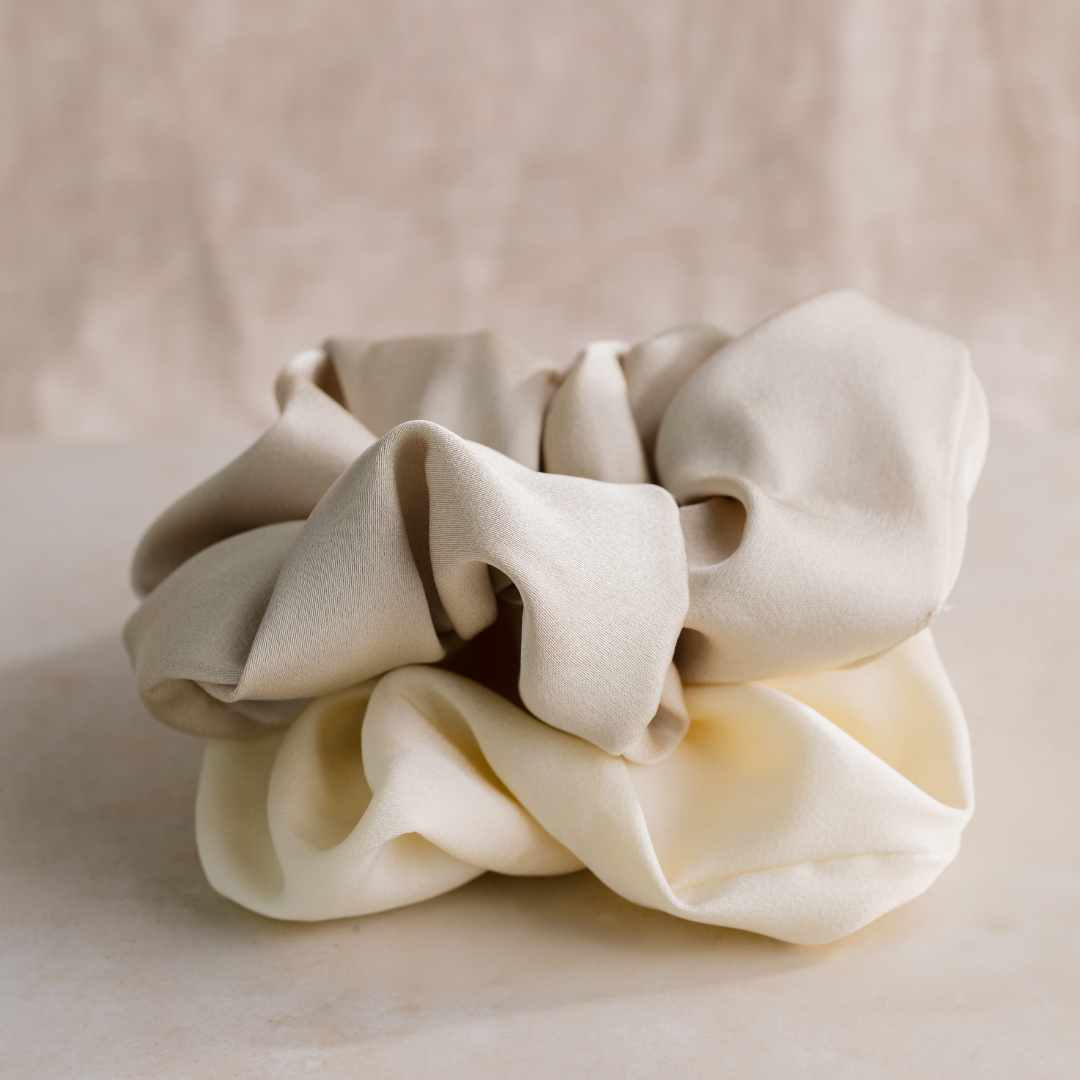Shimmering Scrunchie Medium - More Colors