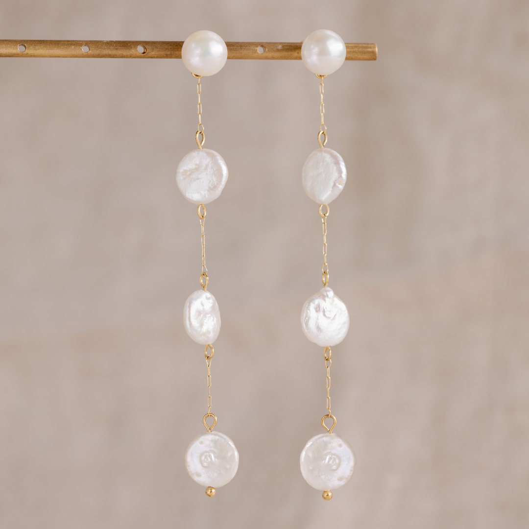 Pure Love Pearl Earrings Gold