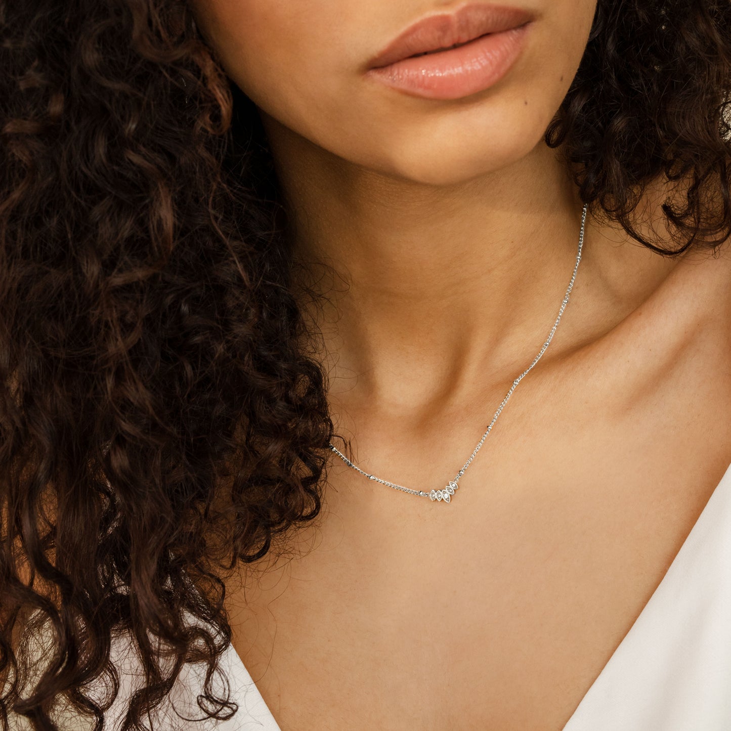 Sparkling Eyes Necklace Silver