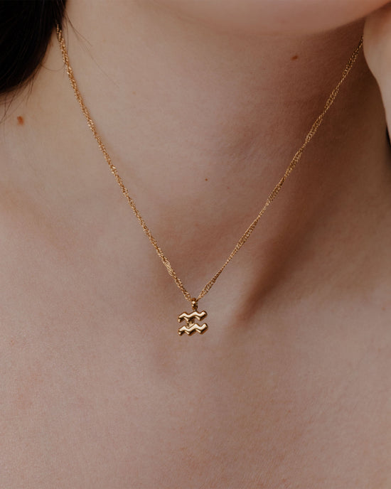 Aquarius Bubble Necklace Rose Gold