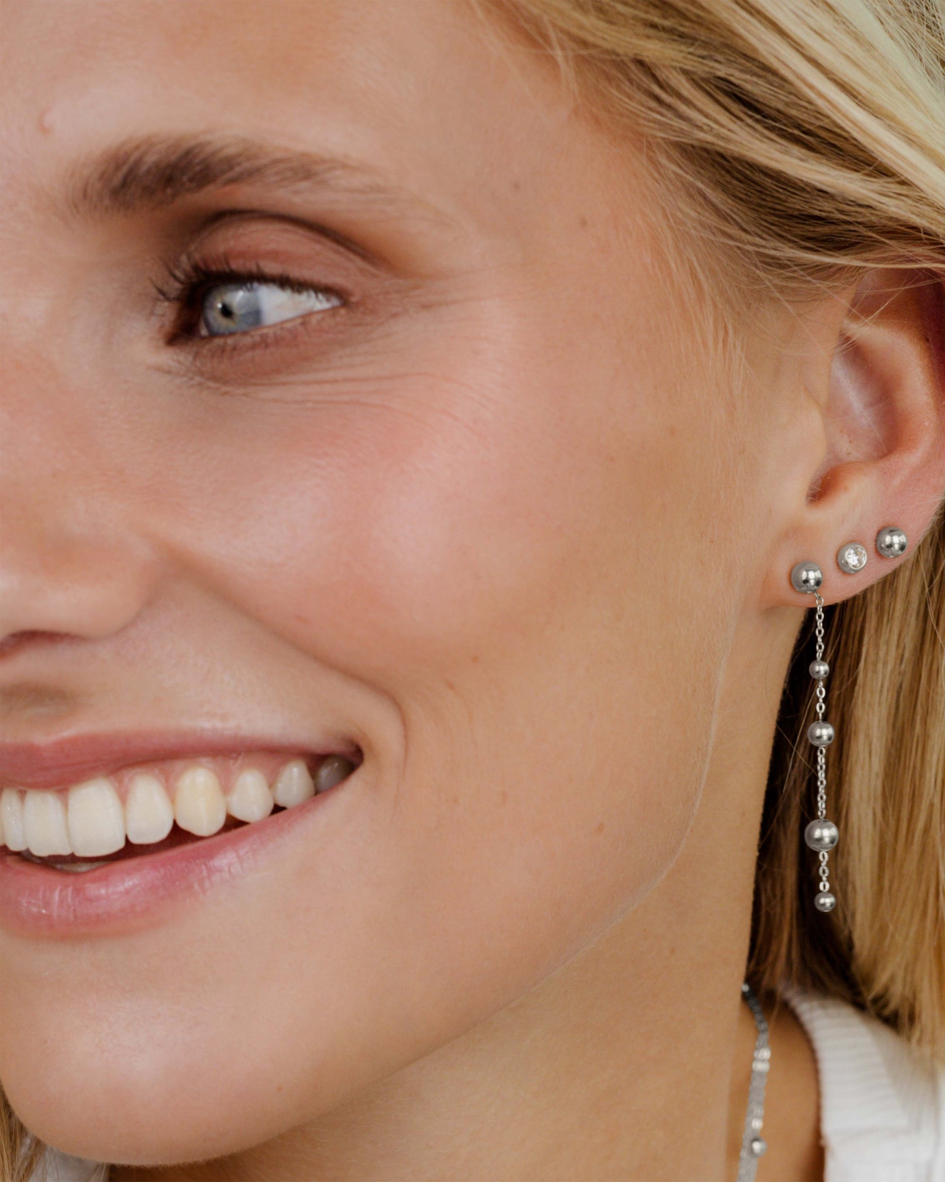 Infinite Beads Earrings Silver