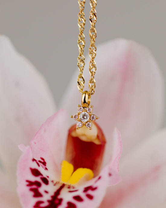Sparkling Purple Petal Necklace Gold