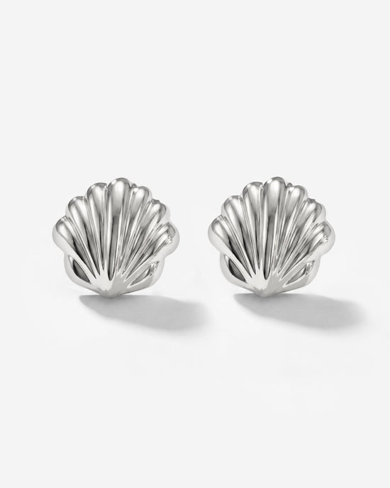 Venus Glow Studs
