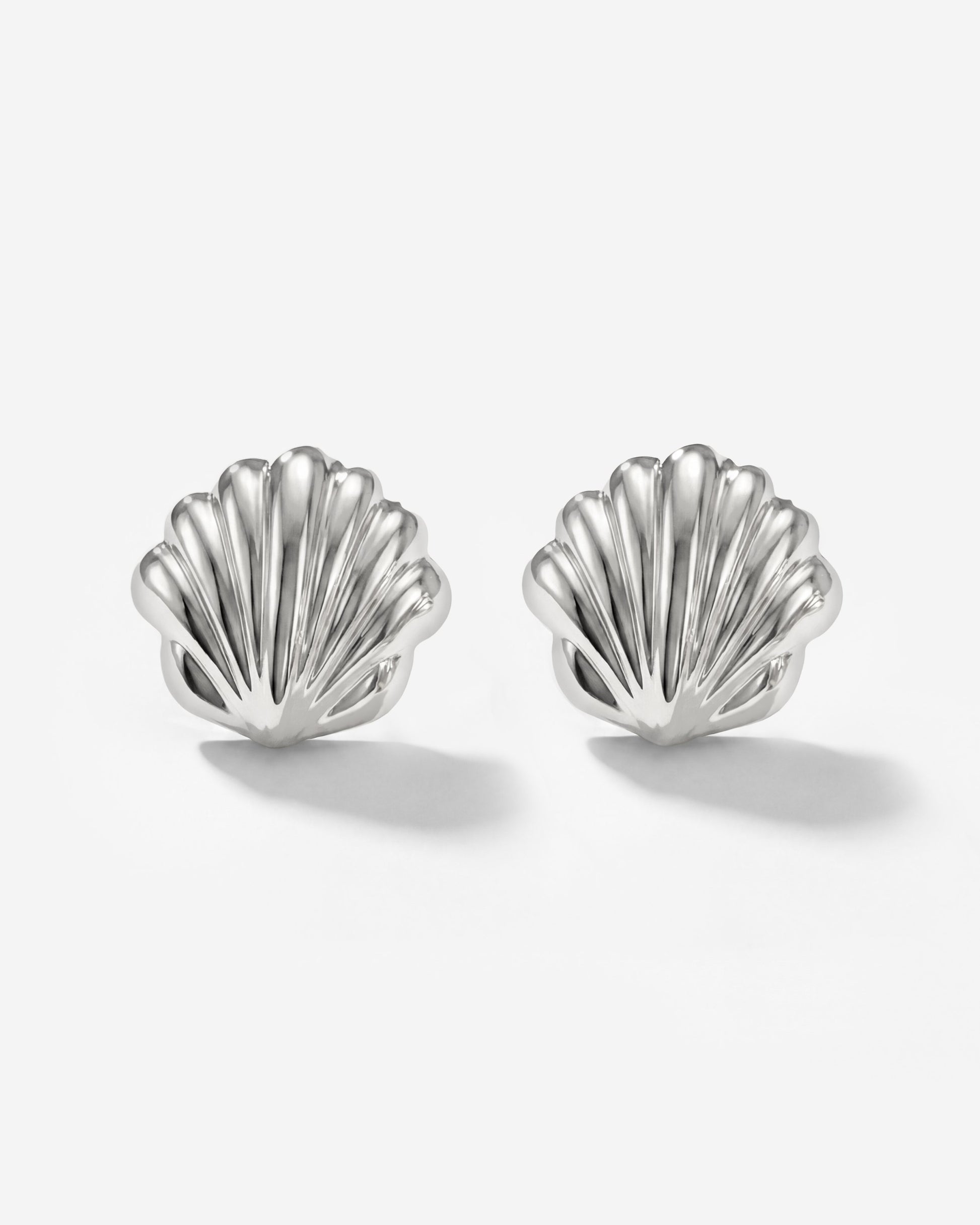 Venus Glow Studs