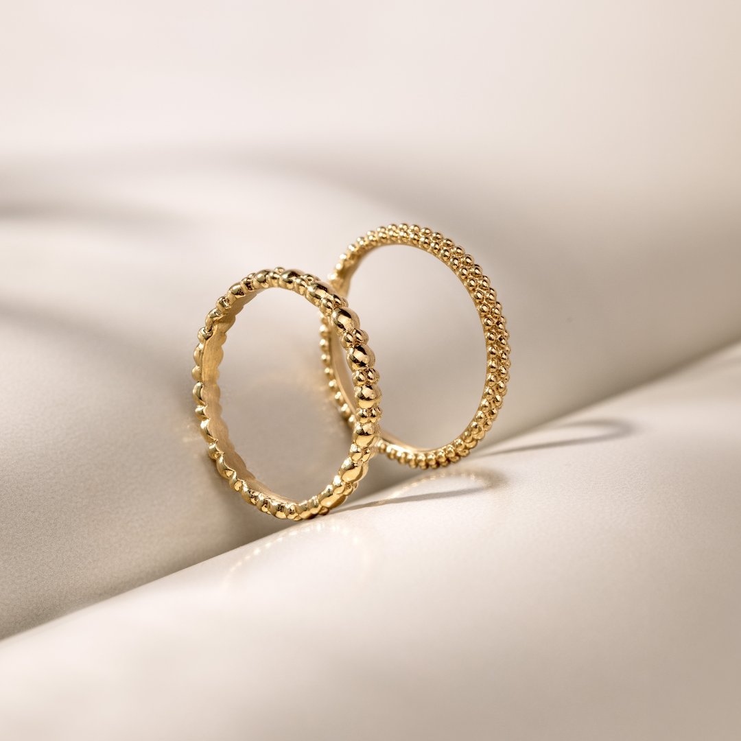 [[Farbe:Gold]]