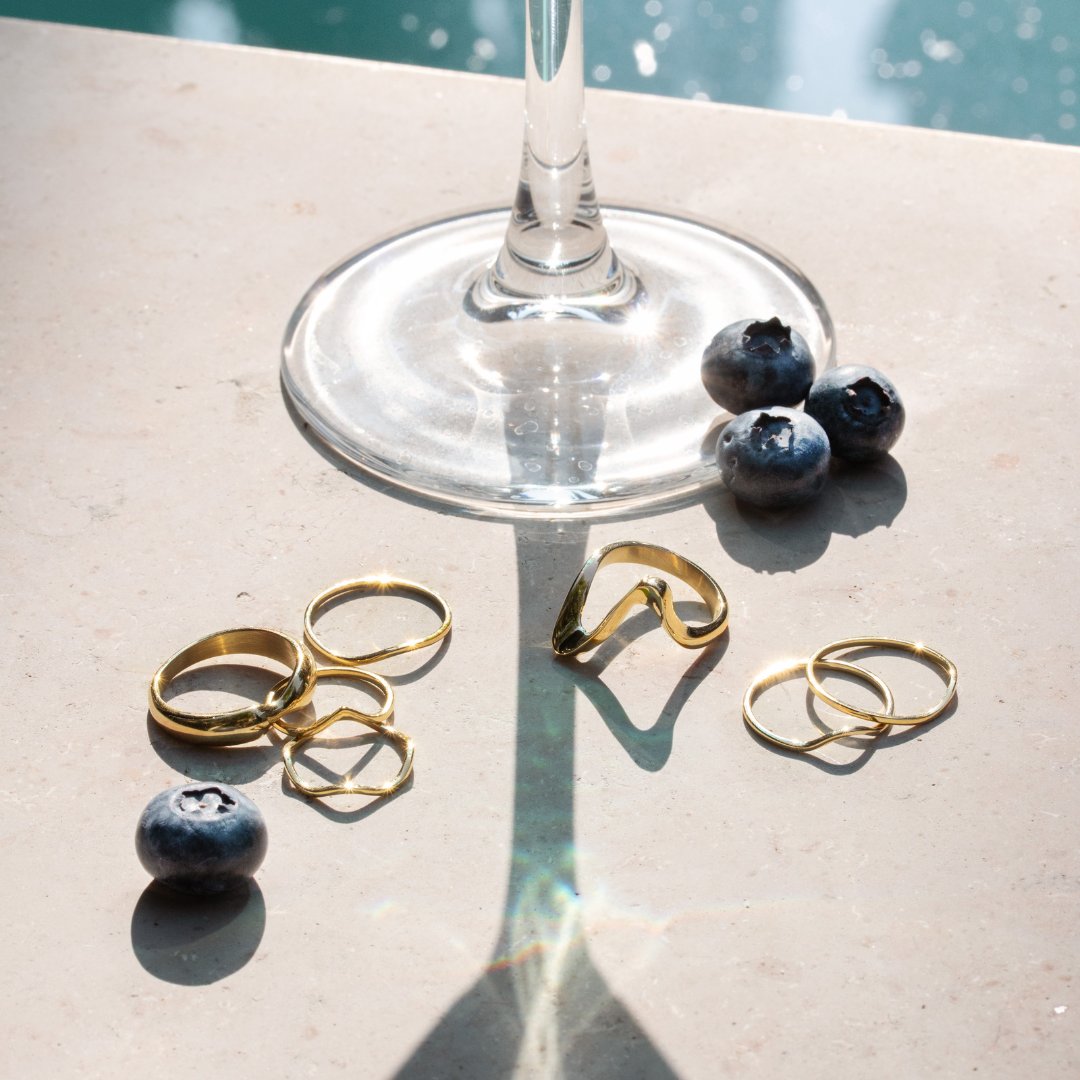 Skinny Dip Ring Duo Stud Earrings Gold
