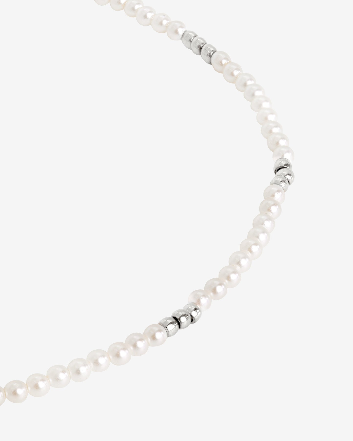 [[Color:Silver]]
