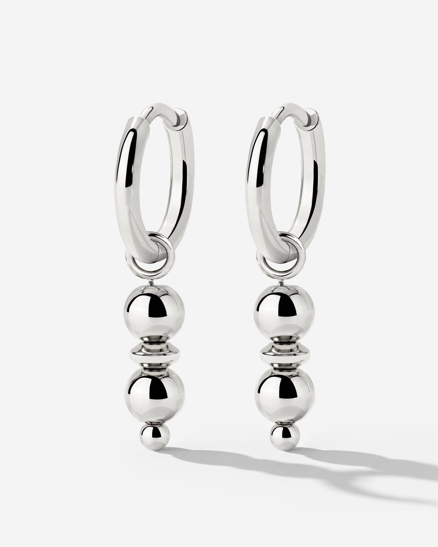 [[Color:Silver]]