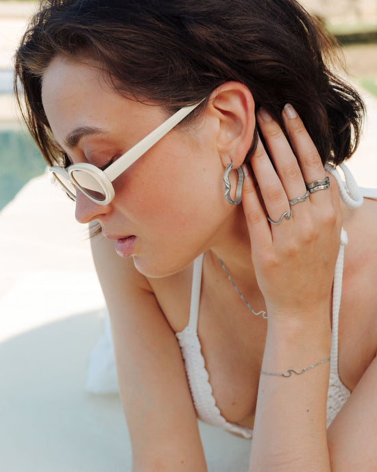Soft Wave Hoops