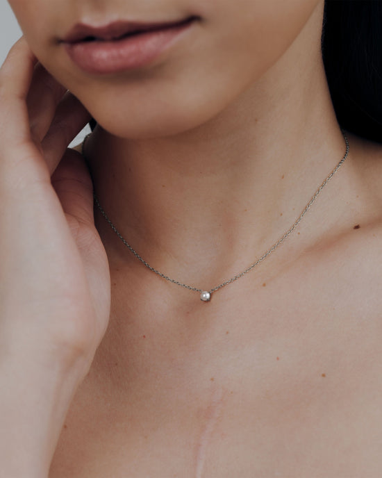 Dream Pearl Choker Silver