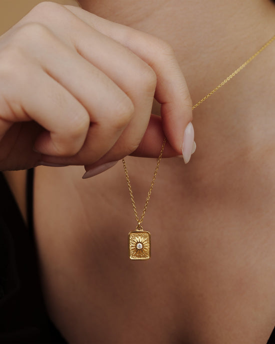 Sun Relic Necklace Gold