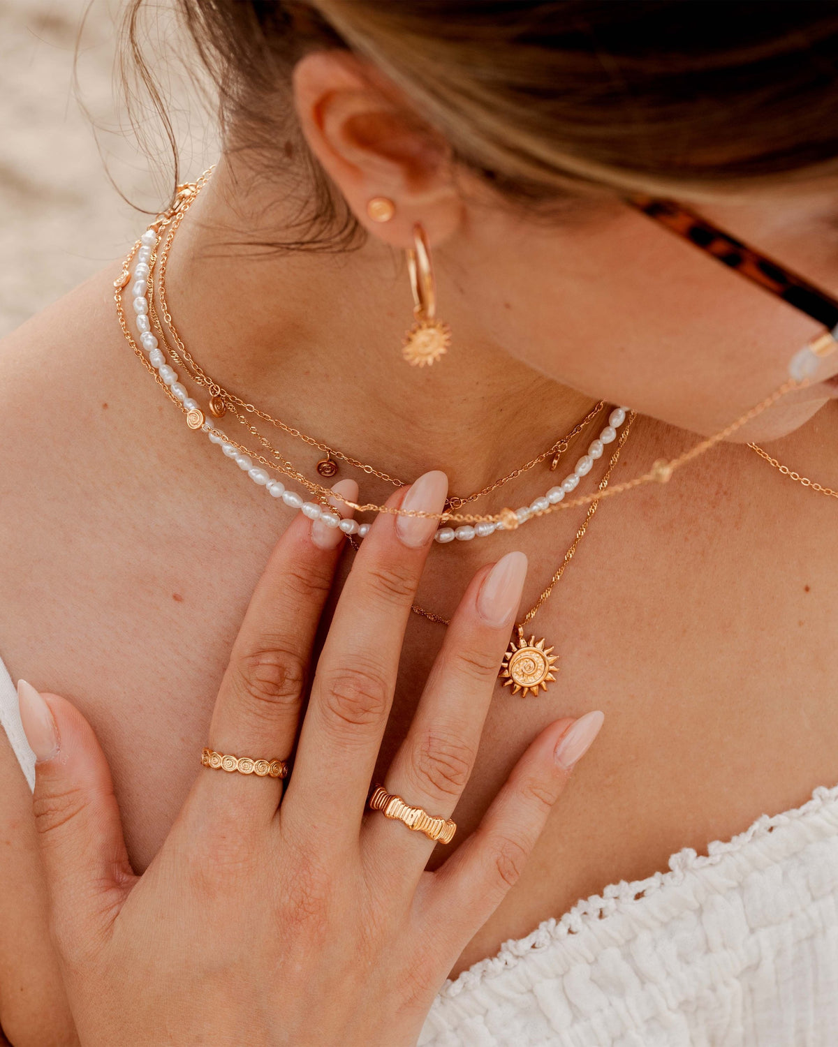 [[Color:Rose Gold,shopthelook]]