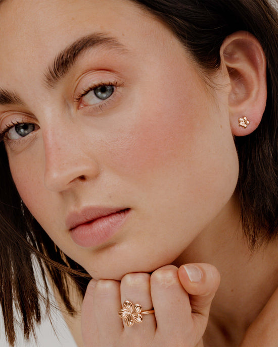 Floral Glow Studs Rose Gold