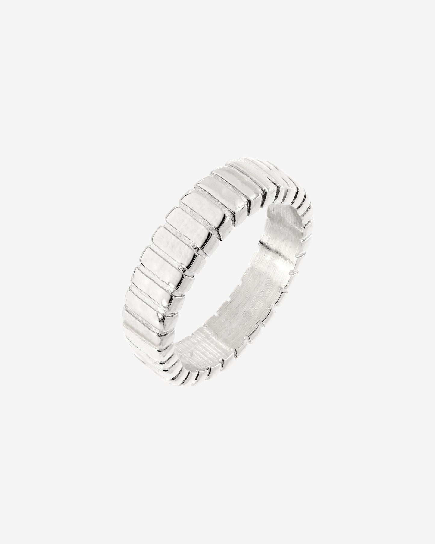 [[Color:Silver]]