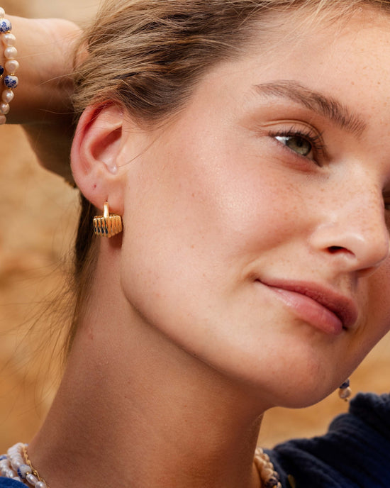 Winding Hoop Studs gold