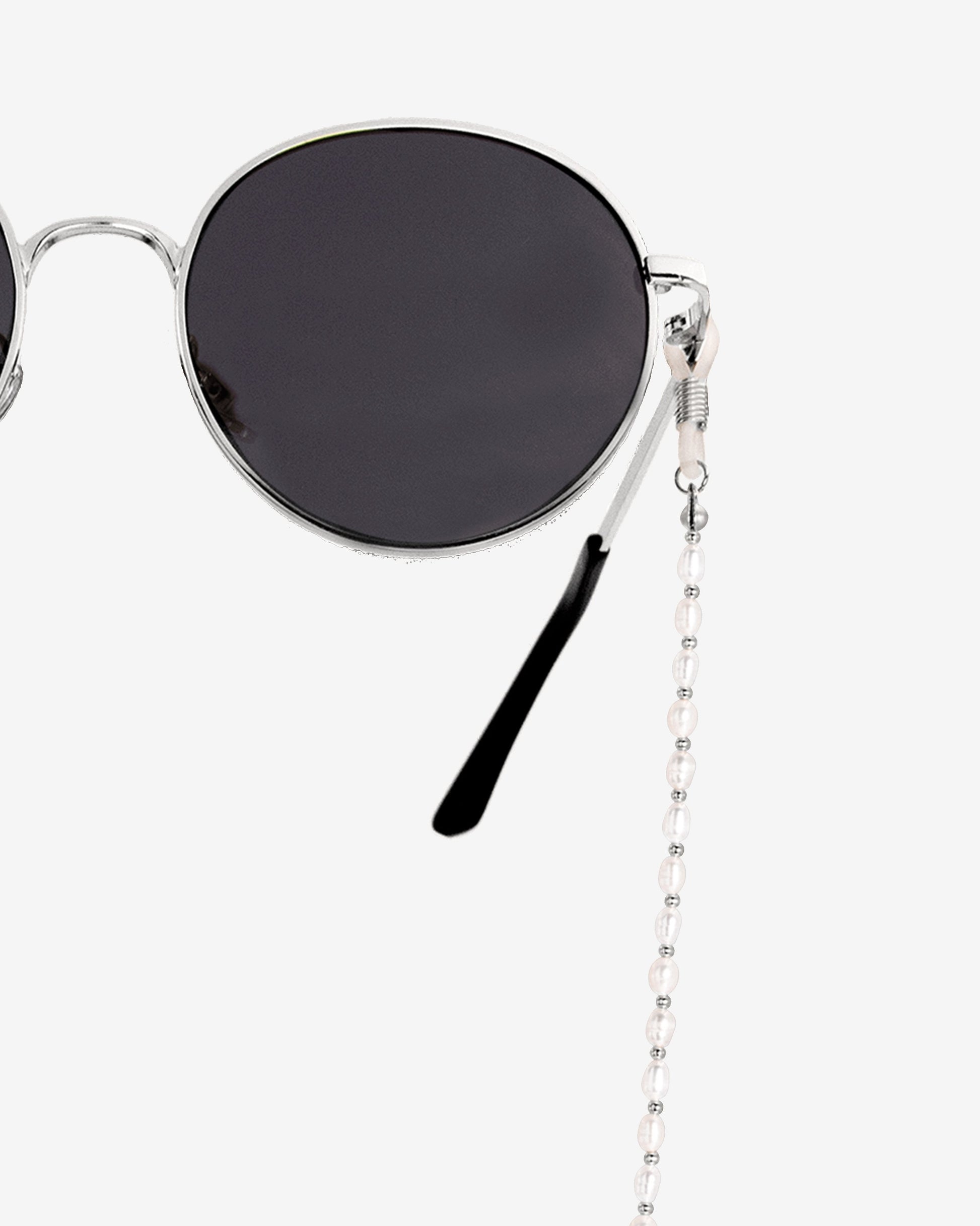 Pearly Sunglasses Chain Silver