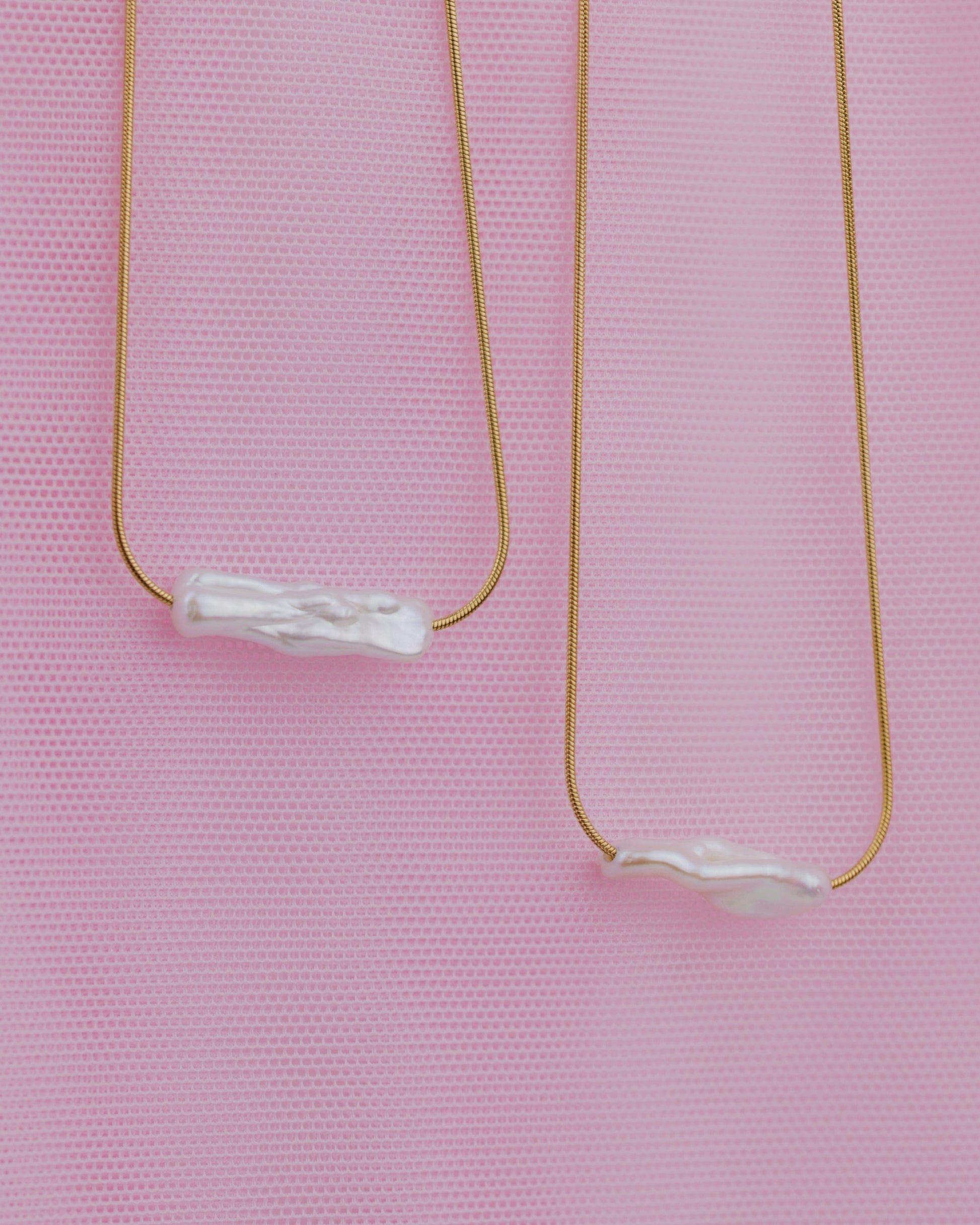 Luminous Pearl Choker Silver