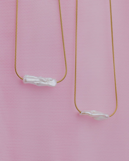 Luminous Pearl Choker Silver