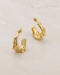 [[Color:gold]]