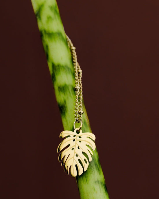 Monstera Leaf Necklace Rose Gold