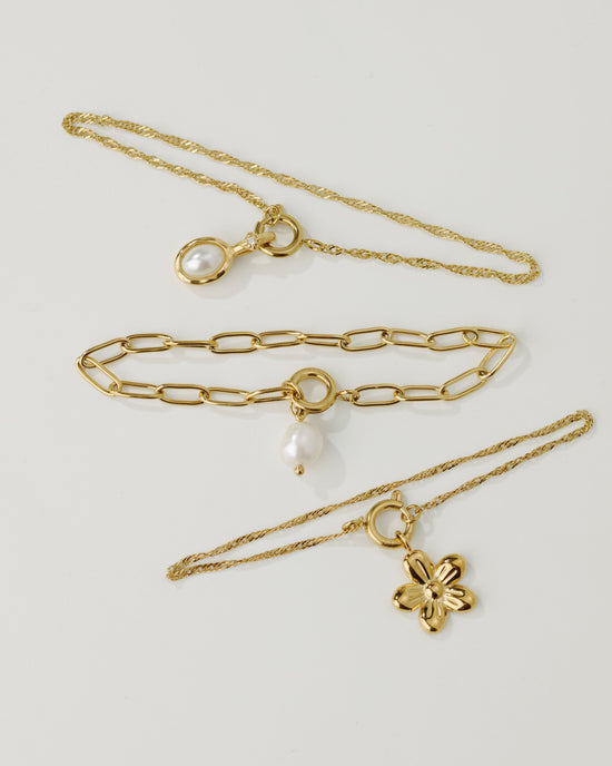Singapore Chain Charm Bracelet Gold