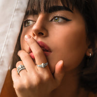 [[Color:Silver,shopthelook]]
