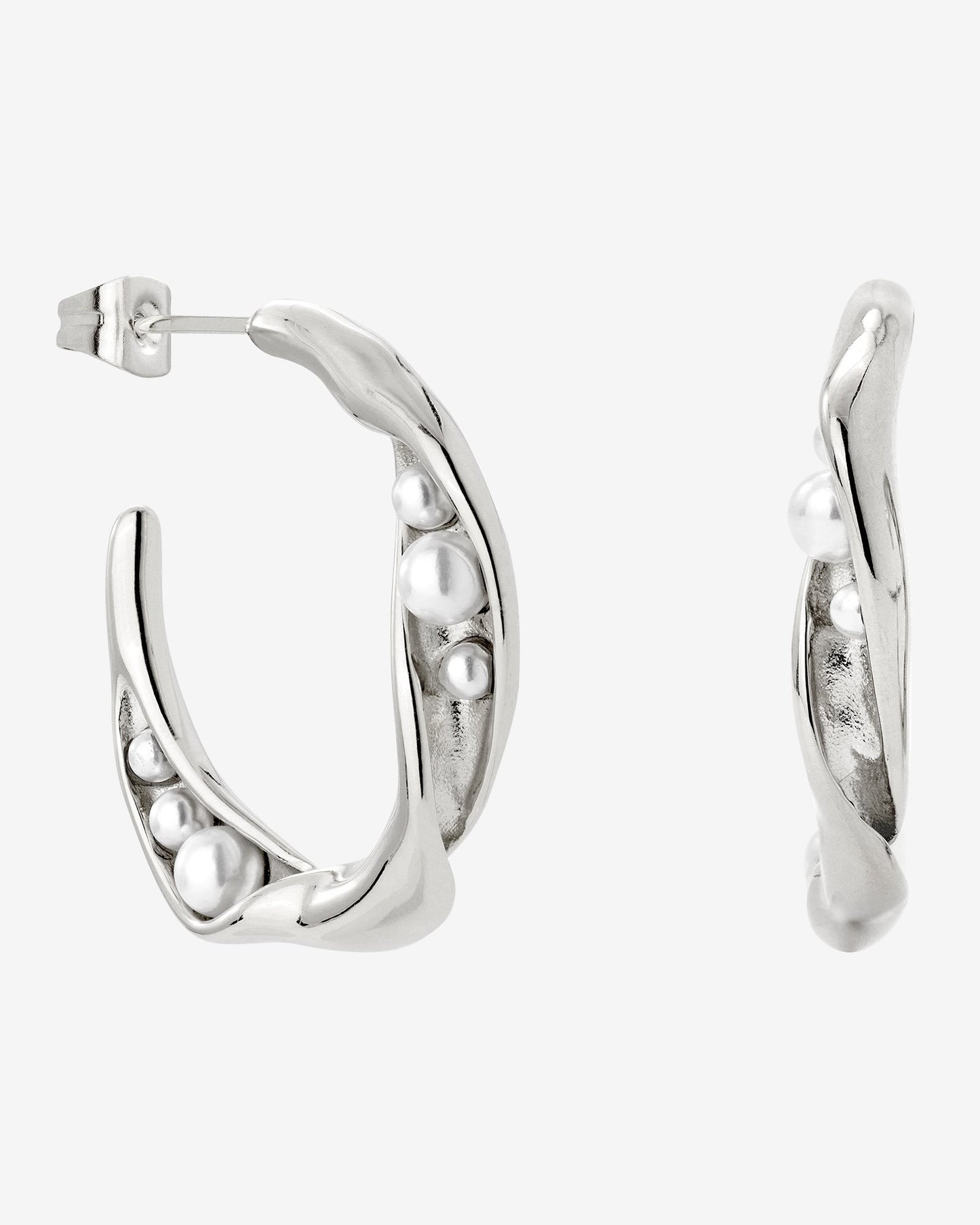 [[Color:Silver]]