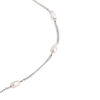 Pearl after Pearl Choker Silver