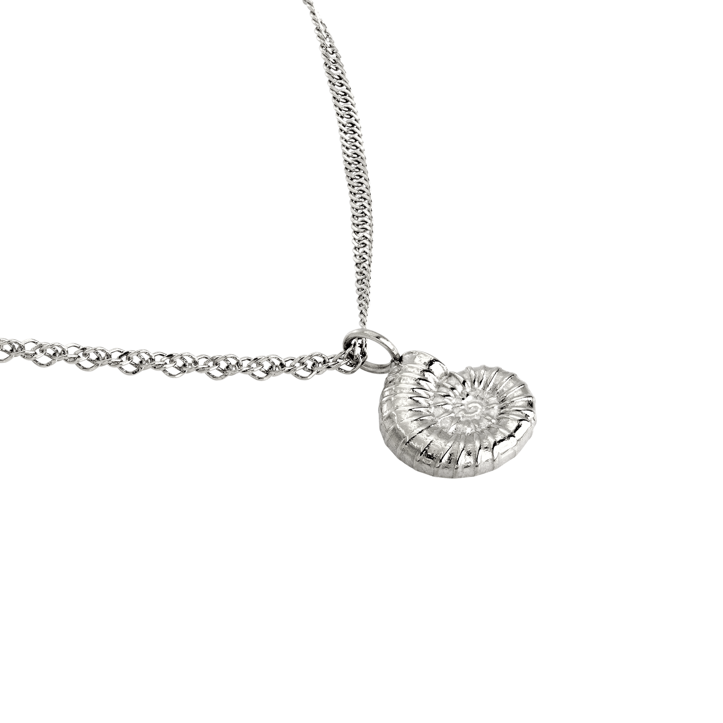 Shell Seeker Necklace Silver