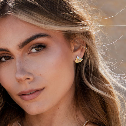 Splendor Studs Gold