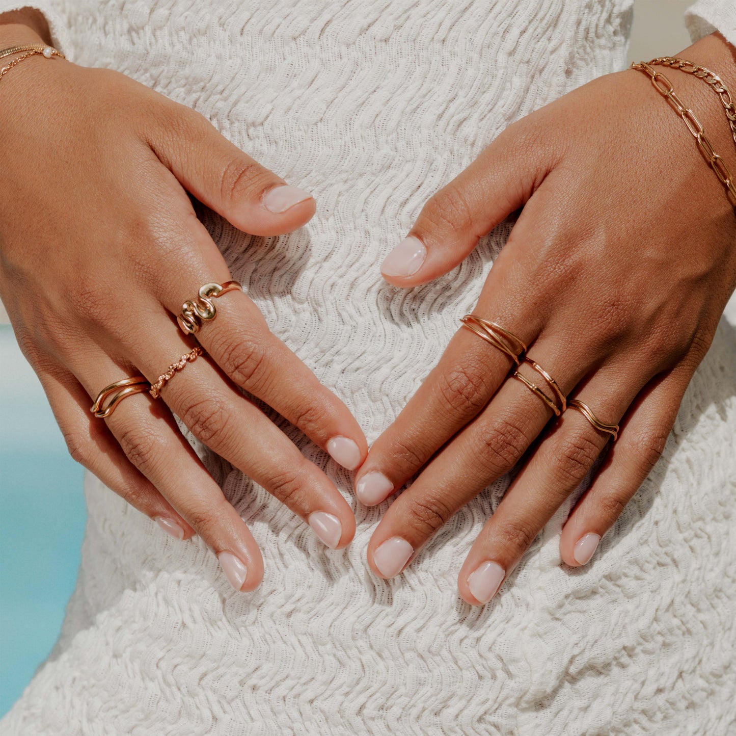 Tiny Trio Ring Rose Gold