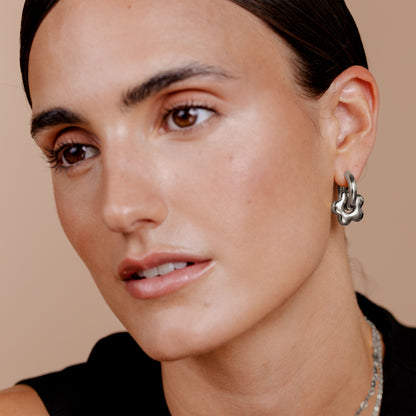 Chunky Bubble Flower Hoop Set Medium Silver