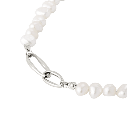 Fluidity Pearl Necklace Silver