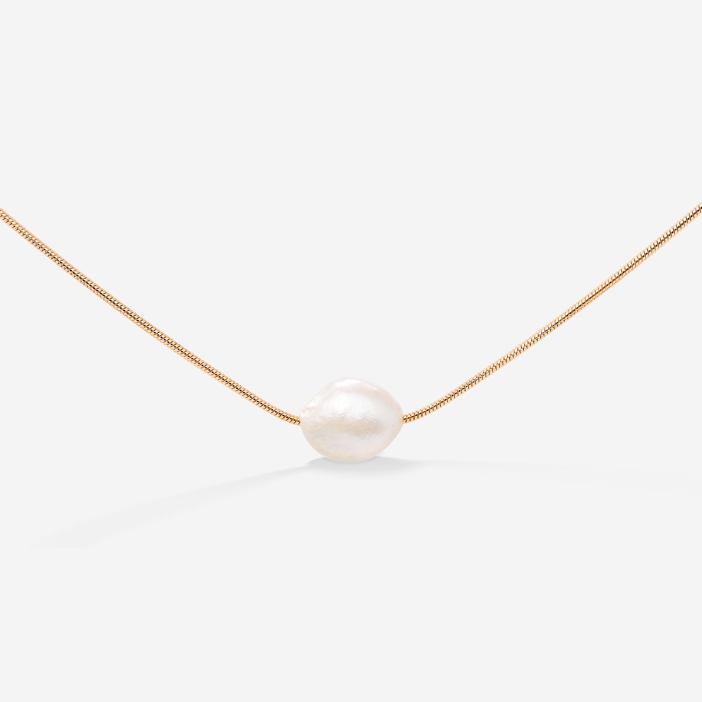 Minimalist Pearl Necklace Rose Gold