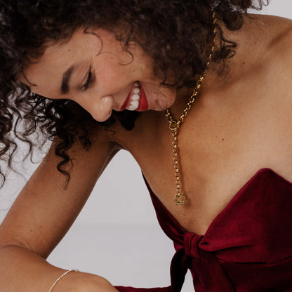 Love Me Bold Necklace Gold