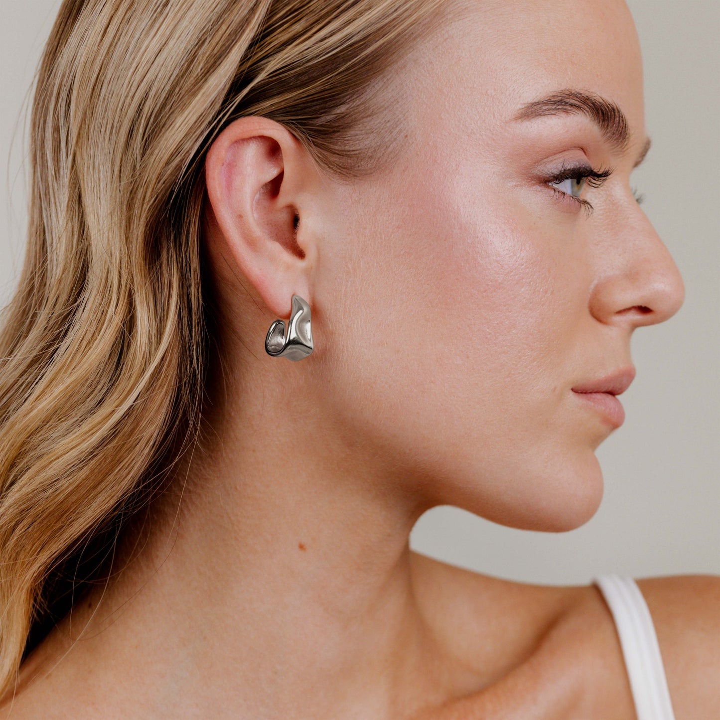 Liquid Shape Studs Silver