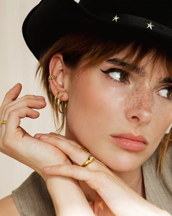 Medium Hoops