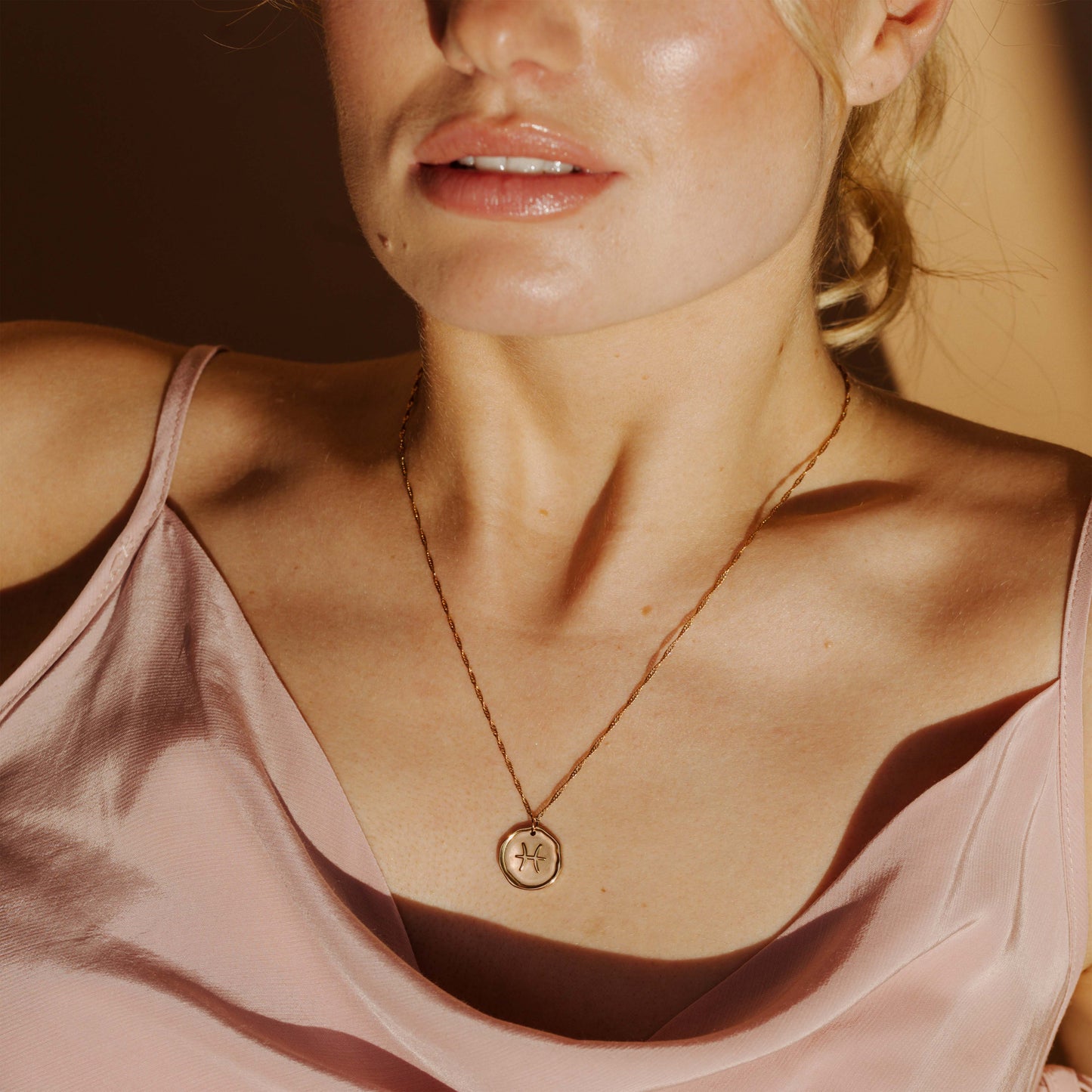 Zodiac Necklace – Pisces Rose Gold